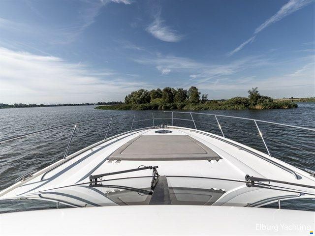 Princess V62