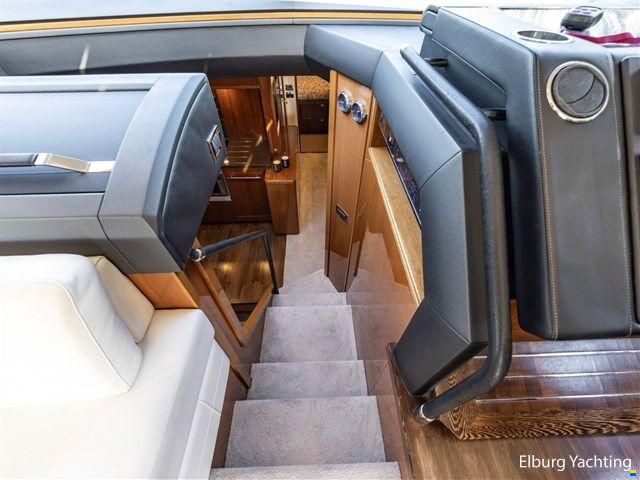 Princess V62