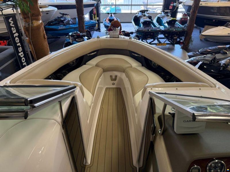 Regal 2500 Bowrider