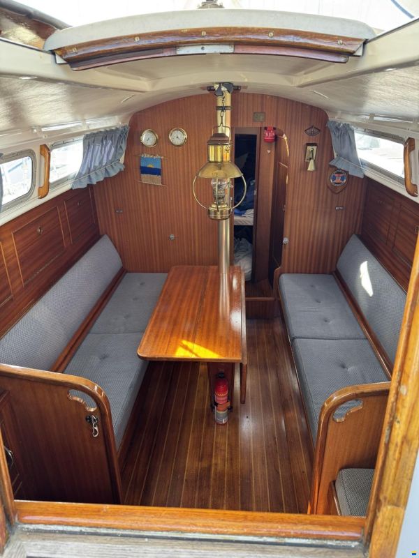 Spirit 28