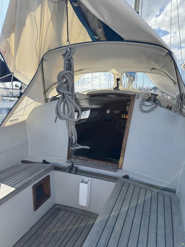 Spirit 28