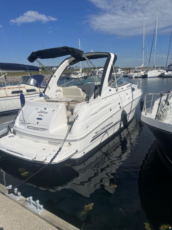 Chaparral Signature 260