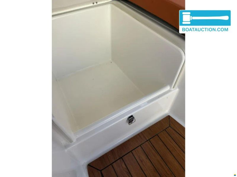 Maxima 600 Tender