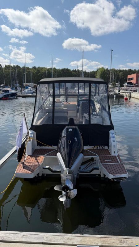 Uttern D77