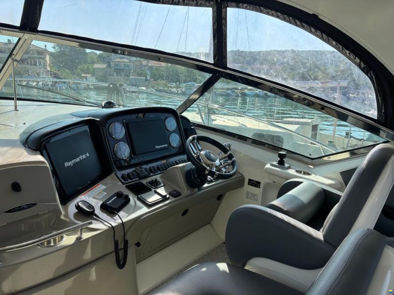 Sea Ray 395 Sun Dancer