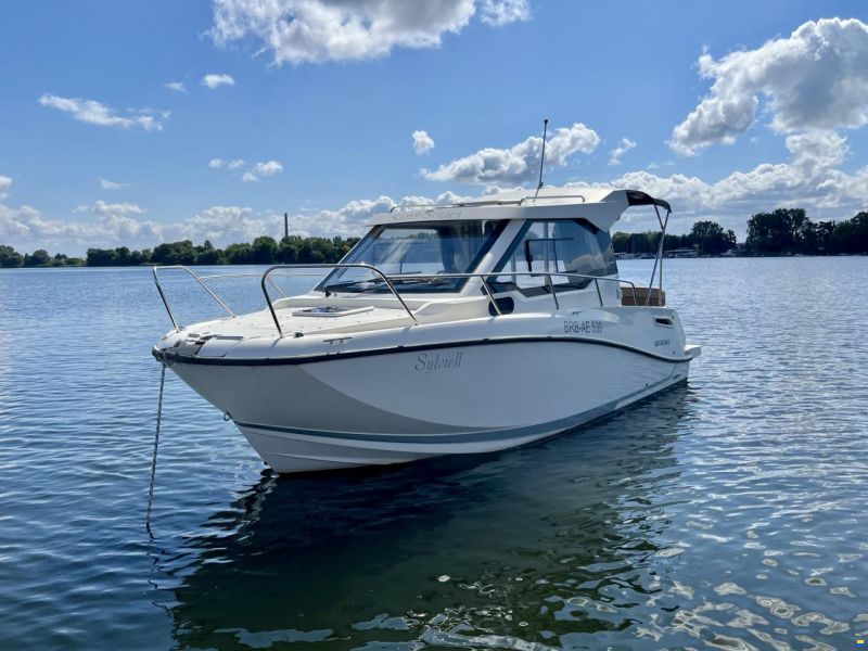 Quicksilver Activ 675 Weekend