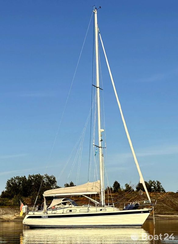 Hallberg-Rassy HR 34