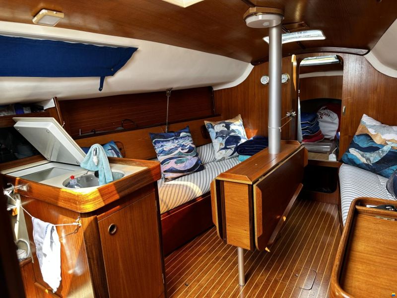 Beneteau First 29