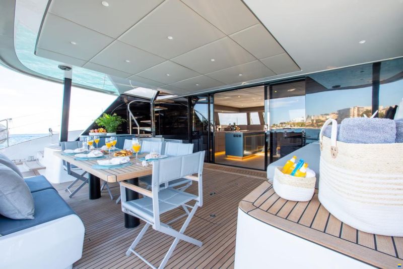 Sunreef 60 Sailing