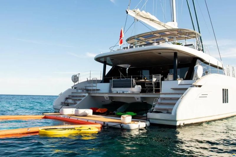 Sunreef 60 Sailing