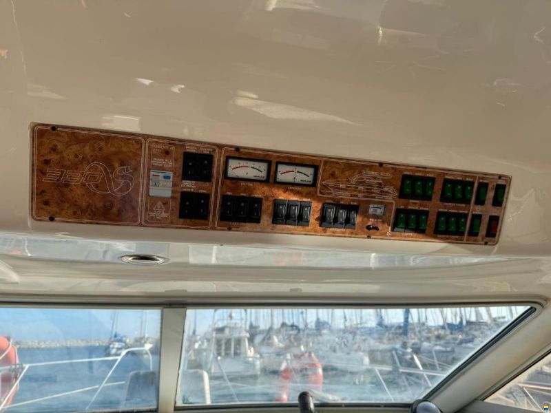 Sealine 330 Flybridge
