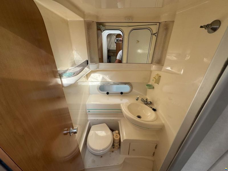 Sealine 330 Flybridge
