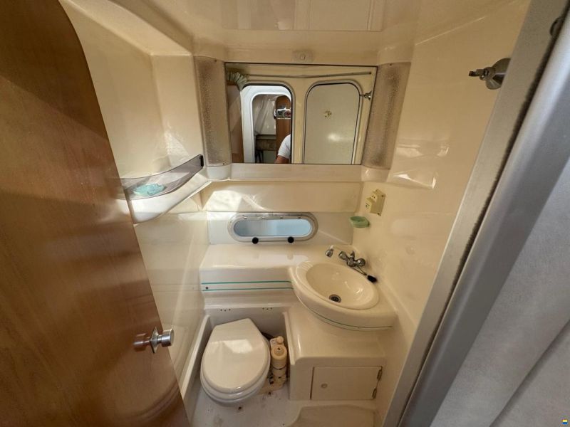 Sealine 330 Flybridge
