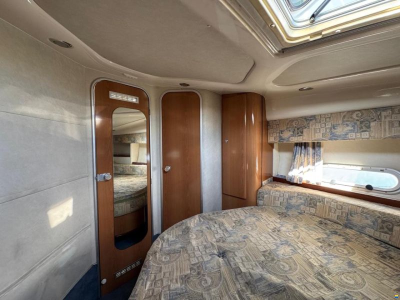 Sealine 330 Flybridge