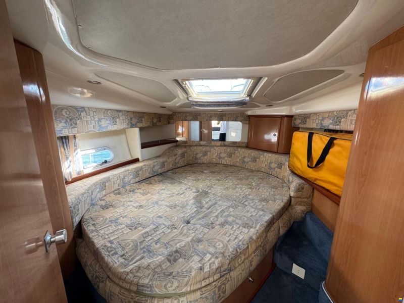 Sealine 330 Flybridge