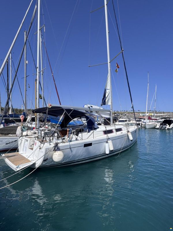 Hanse 385
