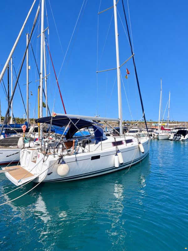 Hanse 385