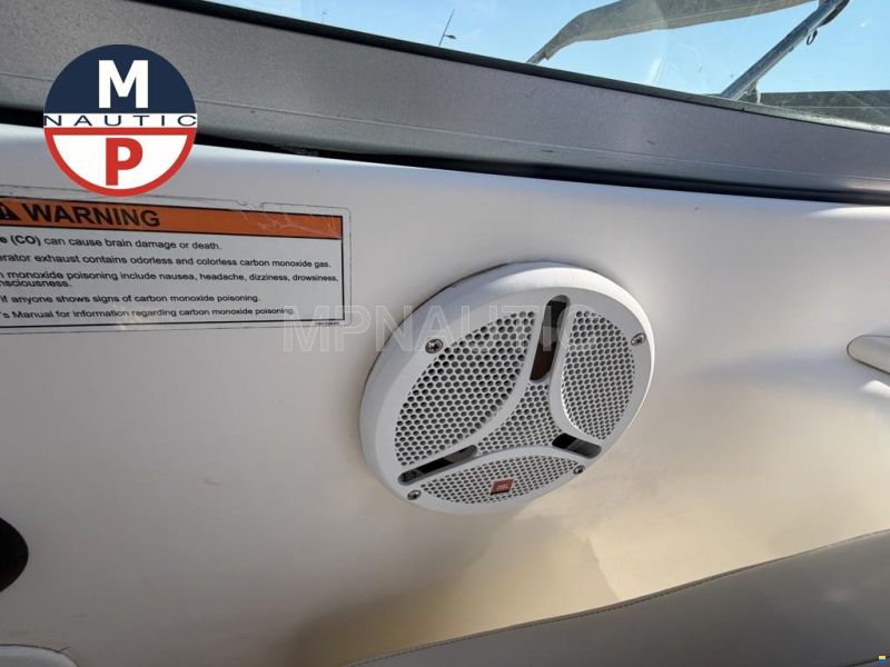 Maxum 2600 SE