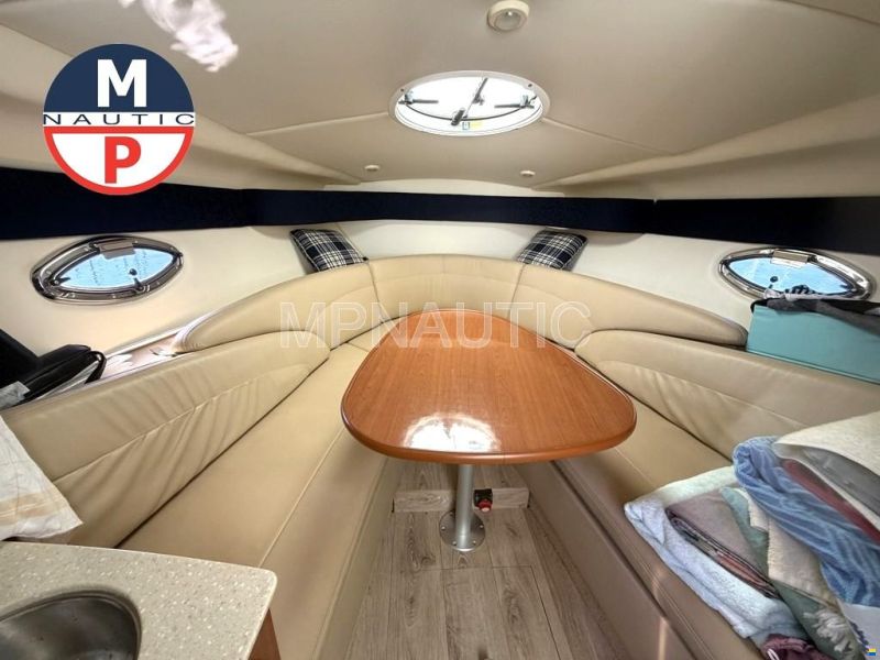 Maxum 2600 SE