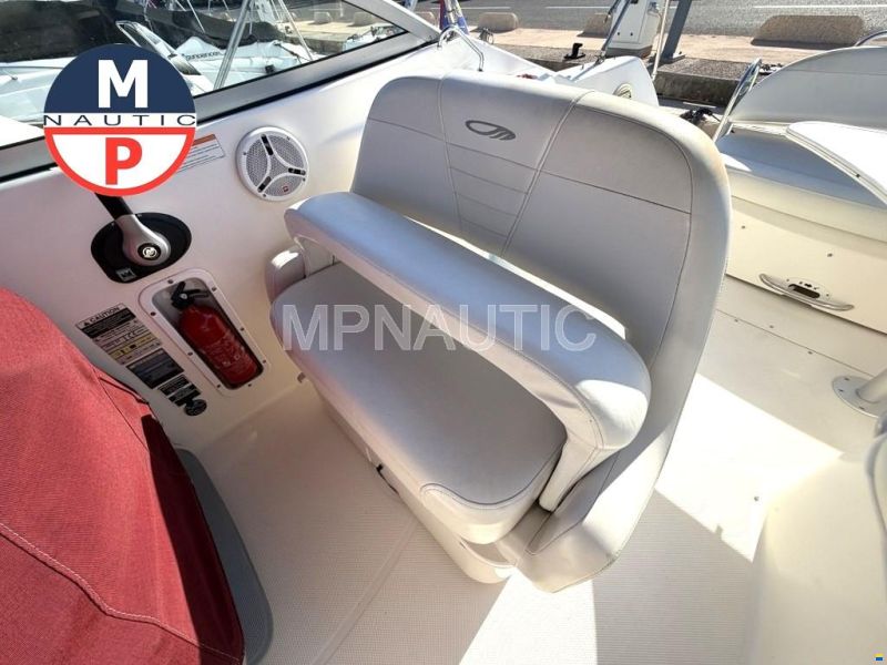 Maxum 2600 SE