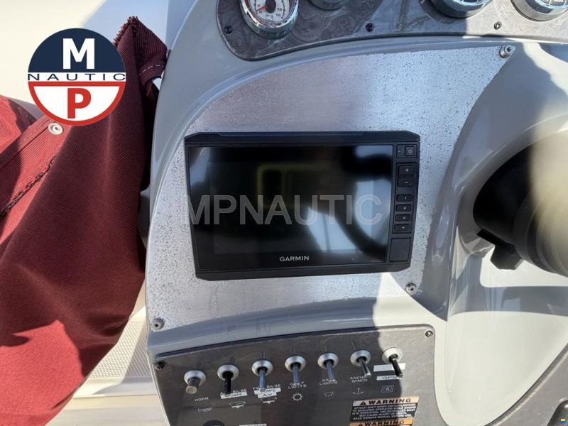 Maxum 2600 SE