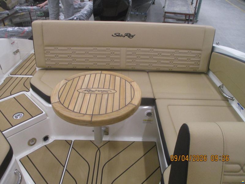 Sea Ray 210 SPOE