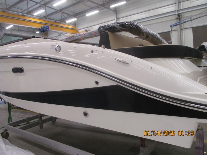 Sea Ray 210 SPOE