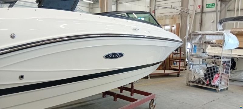 Sea Ray 230 SPXE