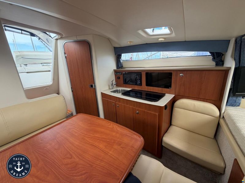 Bayliner 285