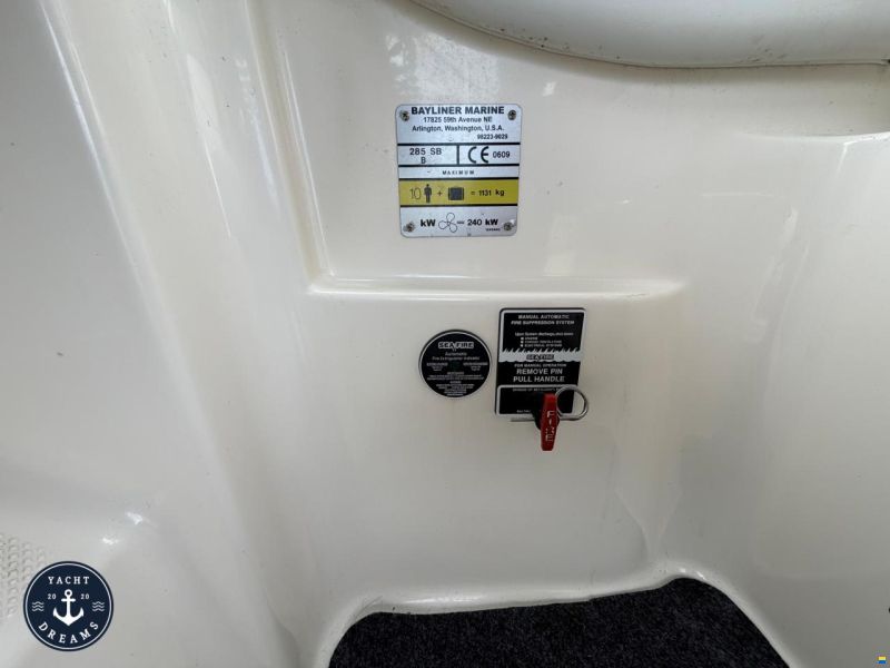 Bayliner 285