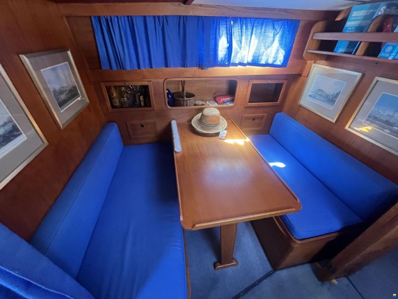 Siltala Nauticat 33