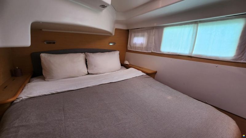Lagoon 440