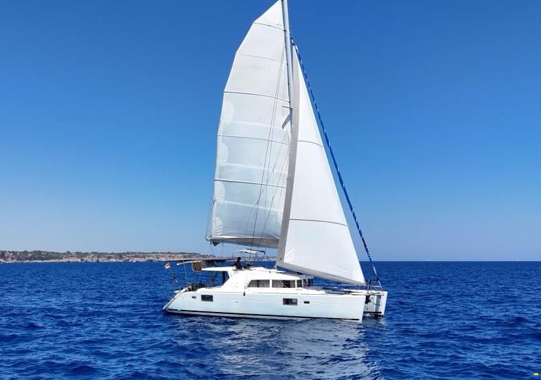 Lagoon 440
