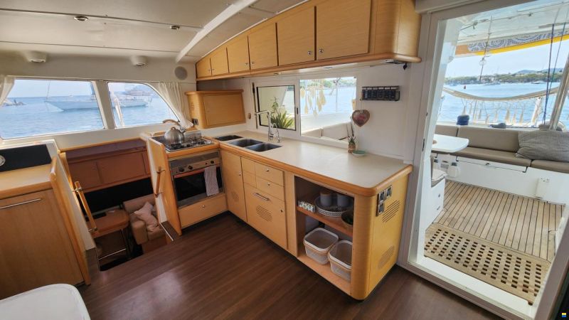 Lagoon 440