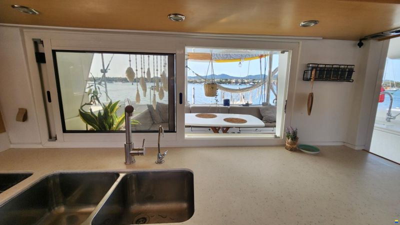Lagoon 440