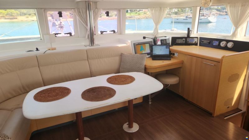 Lagoon 440
