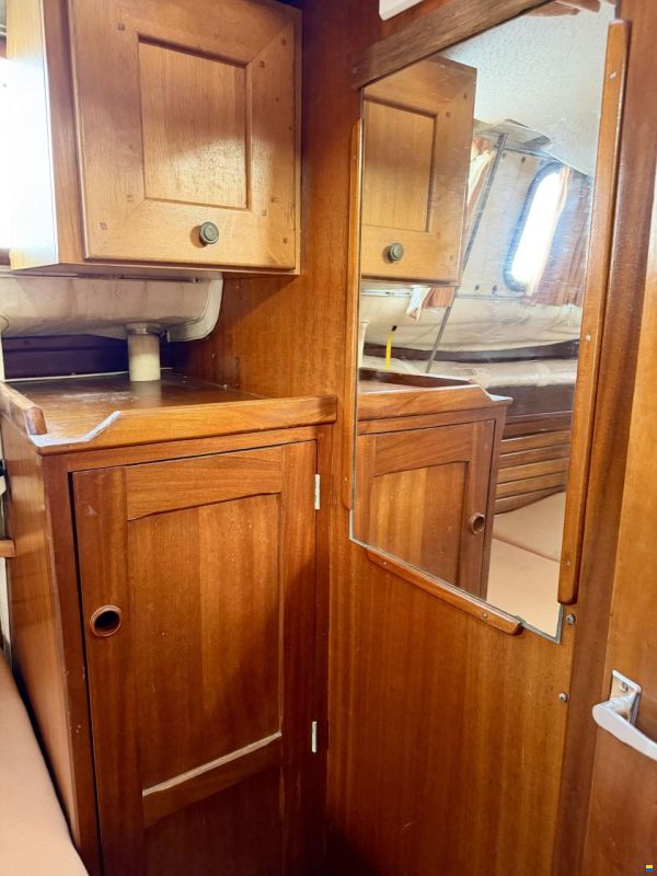 Kirie Ketch Fifty 40