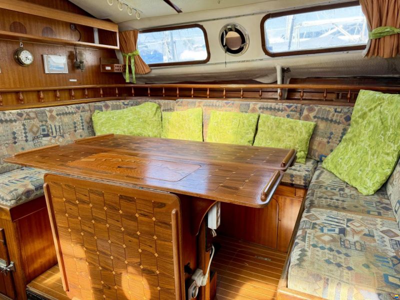 Kirie Ketch Fifty 40