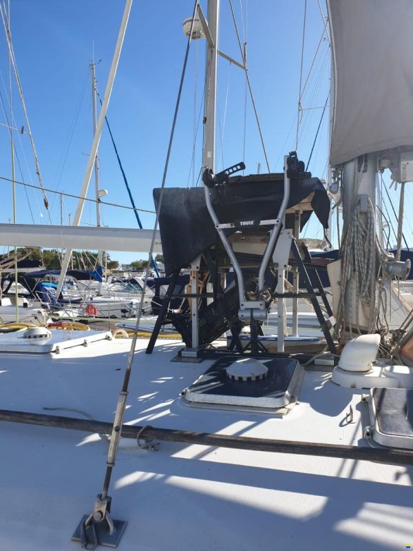 KIRIE KETCH FIFTY 40