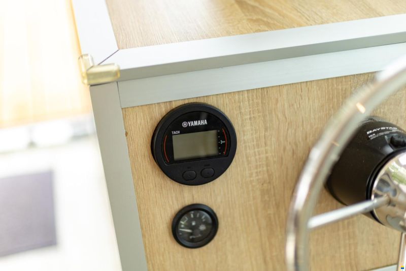 Hausboot 11000x4300 Lux Edition