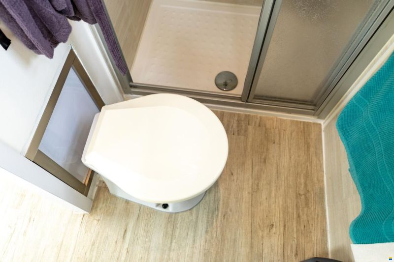 Hausboot 11000x4300 Lux Edition