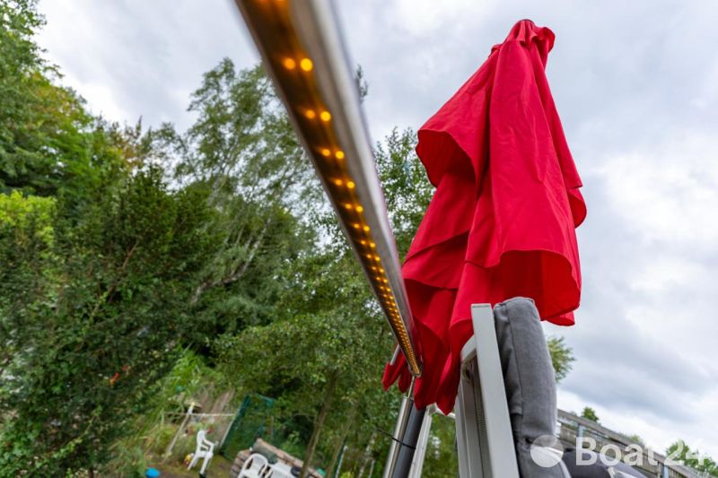Hausboot 11000x4300 Lux Edition