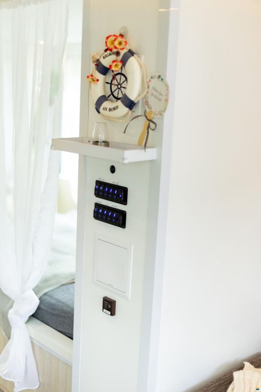 Hausboot 11000x4300 Lux Edition