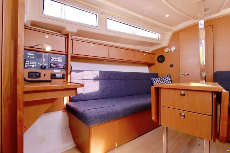 Bavaria 33 Cruiser