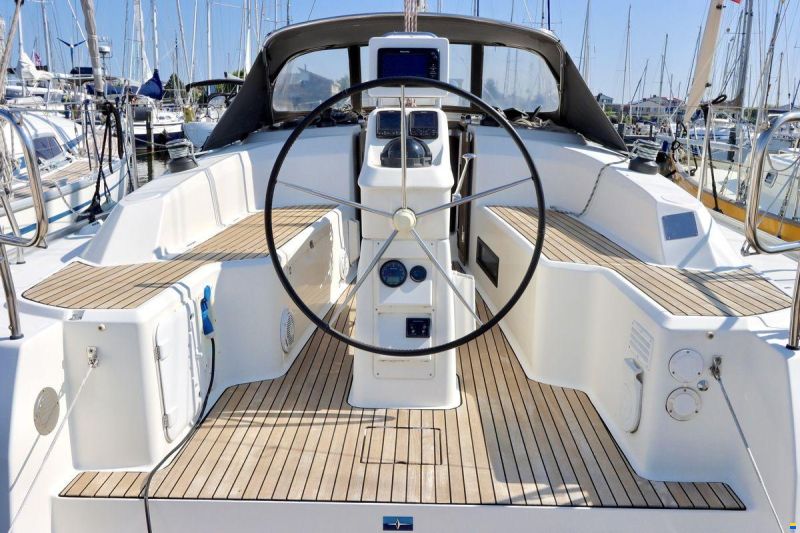 Bavaria 33 Cruiser