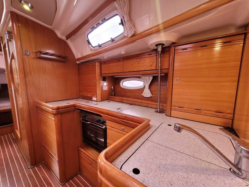 Bavaria 42-3 Custom Line