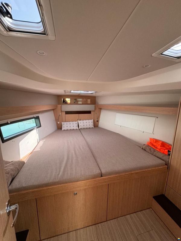 Bavaria C42