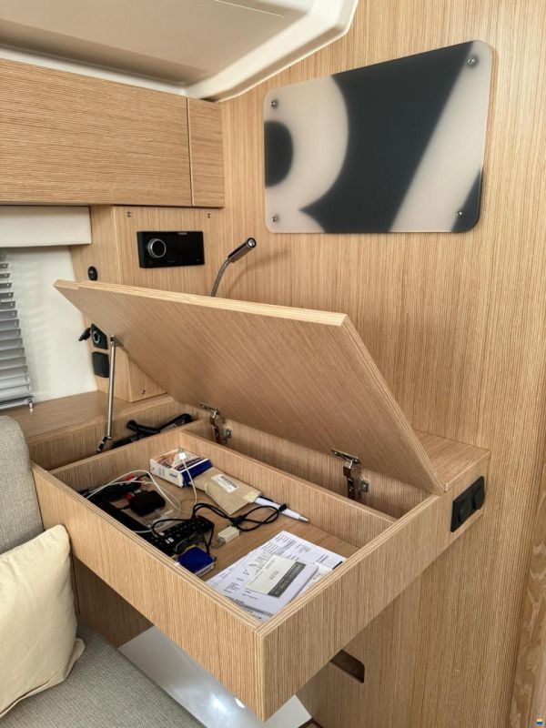 Bavaria C42