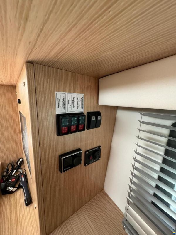 Bavaria C42