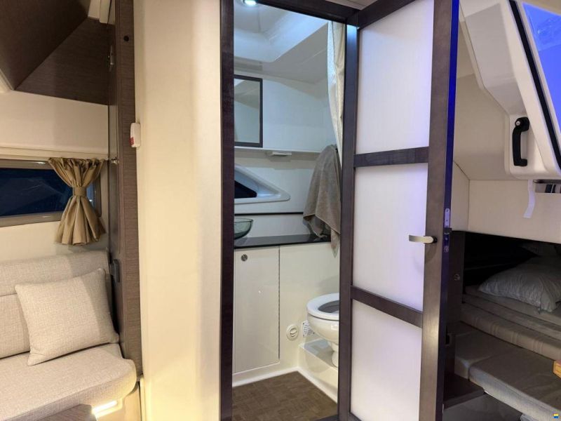Sea Ray Sundancer 320